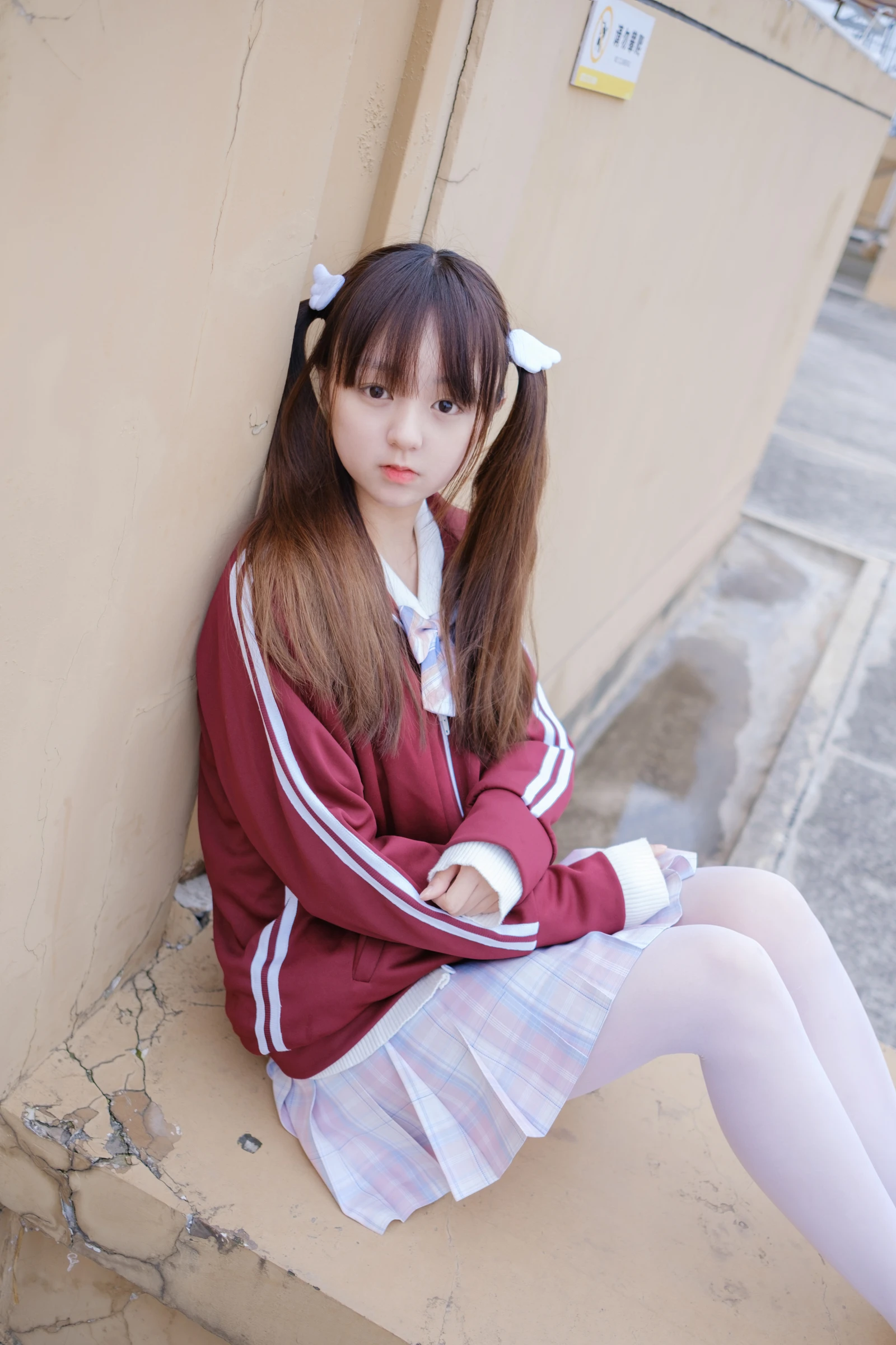 柴系小乖(稚乖画册)---JK捆绑-[90P-227MB]-4.webp